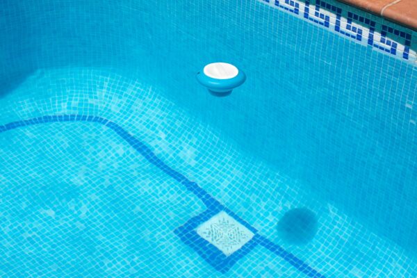 Floating,Chlorine,Dispensers,For,Swimming,Pools,And,Spas.,Chlorine,Tablet
